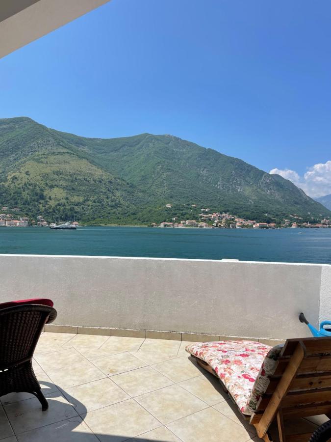 Apartment Jovana Kotor Exteriör bild