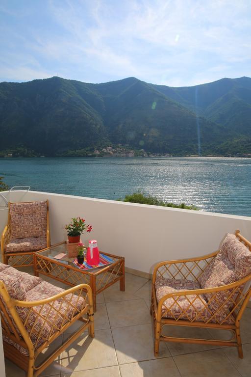 Apartment Jovana Kotor Rum bild
