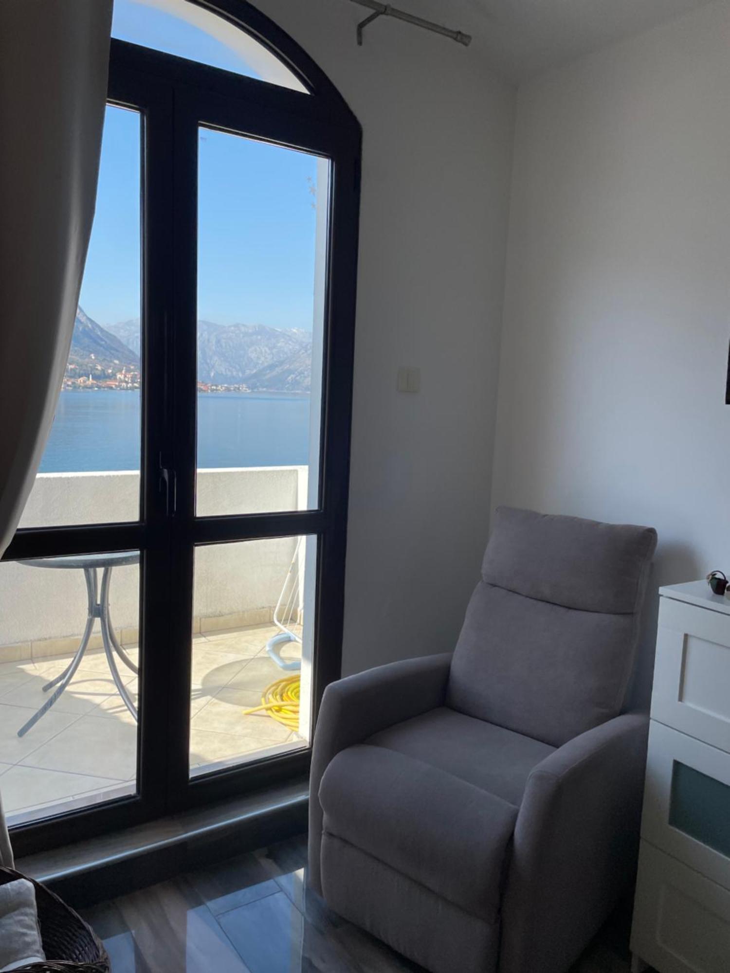 Apartment Jovana Kotor Exteriör bild
