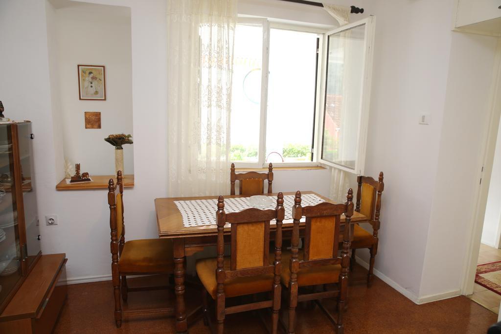 Apartment Jovana Kotor Rum bild