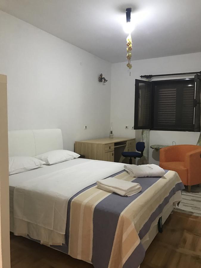 Apartment Jovana Kotor Exteriör bild