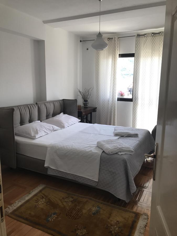 Apartment Jovana Kotor Exteriör bild