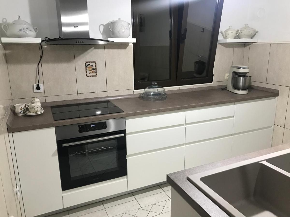 Apartment Jovana Kotor Exteriör bild